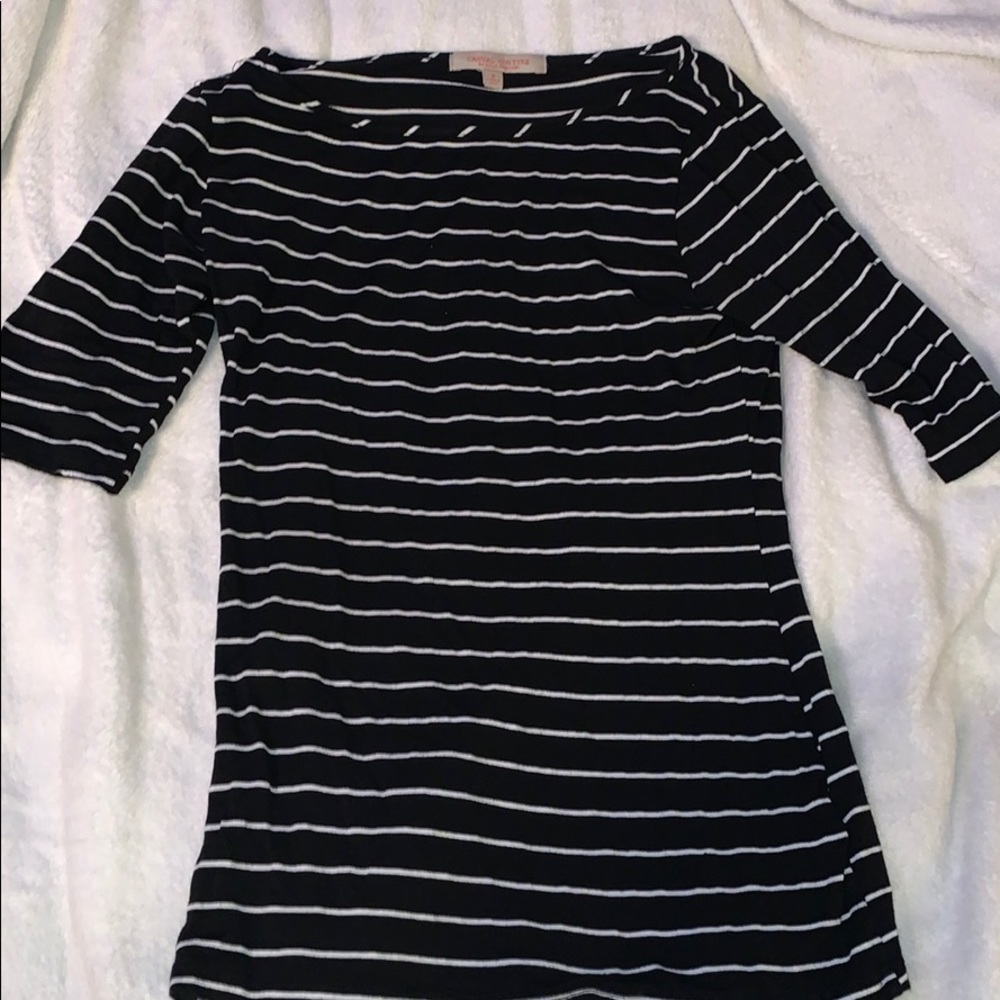 3/4 sleeve black and white striped dressy top!